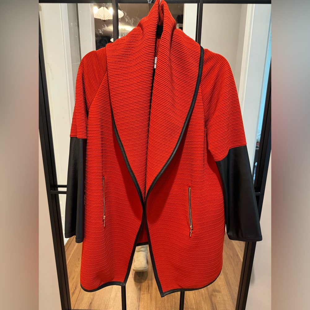 Women’s Joseph Ribkoff Ribbed Cardigan Size 10 USA